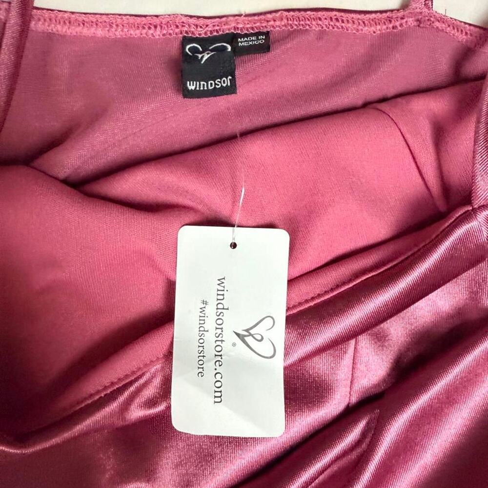 Windsor pink satin mini dress - Picture 7 of 7
